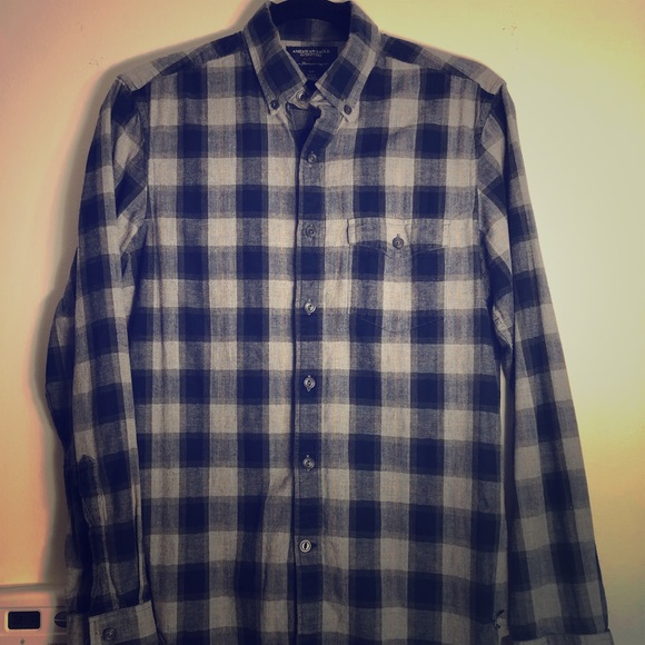 American Eagle Outfitters Other - American Eagle Men’s Plaid Button Down Shirt